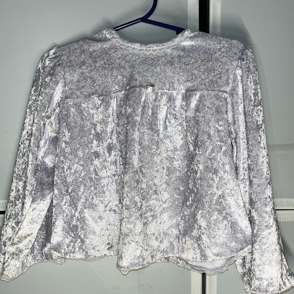 Velvet Blouse Kid Connection🌷🌷🌷 - Picture 1 of 4